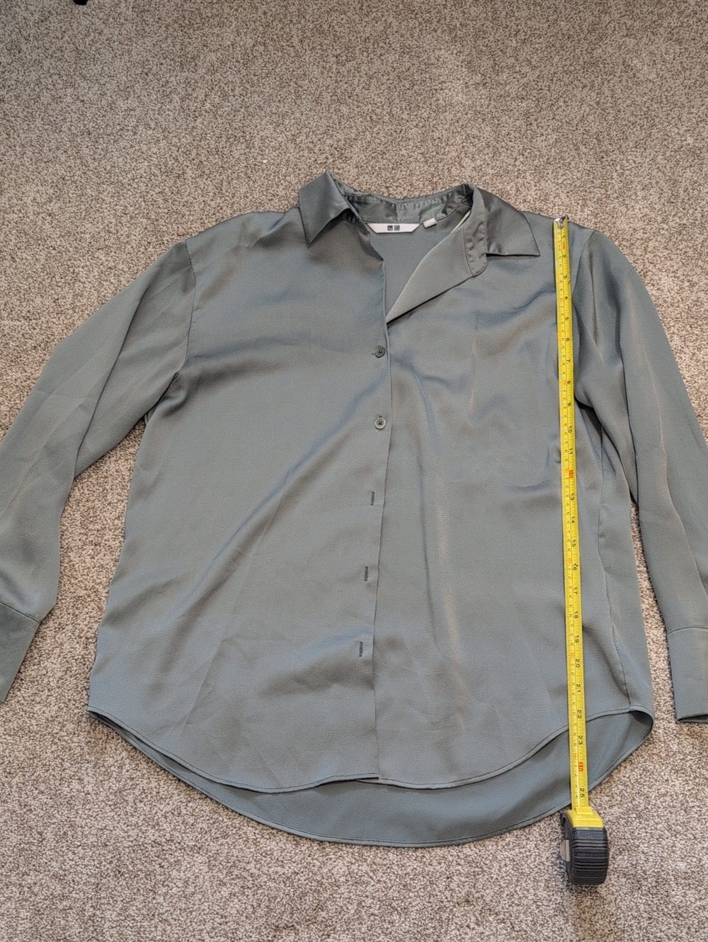 🌻Uniqlo, Sage Green, Oversized Long-Sleeve Button Shirt